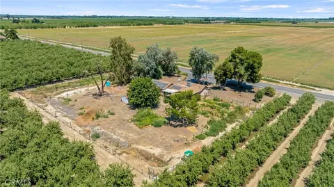View/Area - 16565 Lacey Blvd, Lemoore, CA 93245 photo 3 of 4