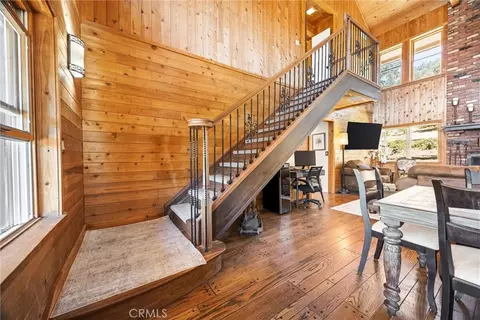 Entry Way - 20205 Old Town Rd, Tehachapi, CA 93561 photo 3 of 5