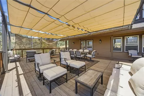Exterior - 20205 Old Town Rd, Tehachapi, CA 93561 photo 8 of 19