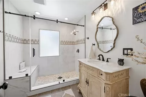 Bath - 20205 Old Town Rd, Tehachapi, CA 93561 photo 5 of 7