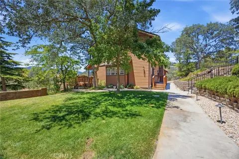 Exterior - 20205 Old Town Rd, Tehachapi, CA 93561 photo 9 of 19
