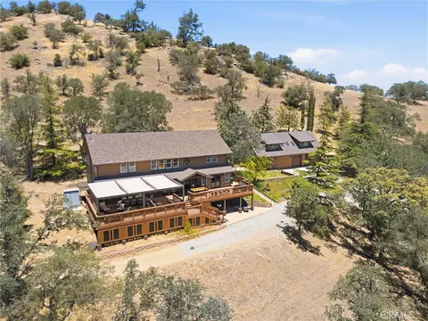 Other - 20205 Old Town Rd, Tehachapi, CA 93561 photo 3 of 15