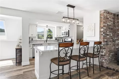 Kitchen - 20205 Old Town Rd, Tehachapi, CA 93561 photo 7 of 10