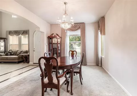 Dining - 4683 N Arrow Rdg, Clovis, CA 93619 photo 2 of 3