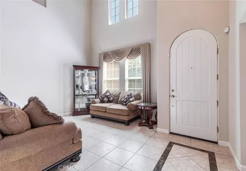 Entry Way - 4683 N Arrow Rdg, Clovis, CA 93619 photo 3 of 8