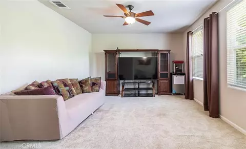 Living - 4683 N Arrow Rdg, Clovis, CA 93619 photo 4 of 5