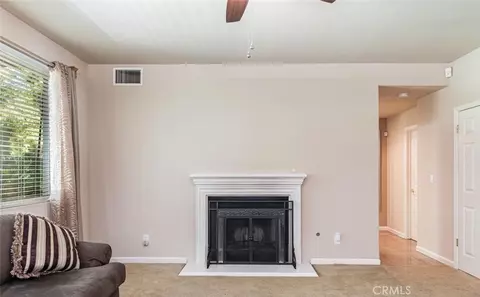 Living - 4683 N Arrow Rdg, Clovis, CA 93619 photo 3 of 5