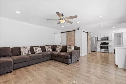 Living - 470 Edwards, Winters, CA 95694 photo 4 of 5