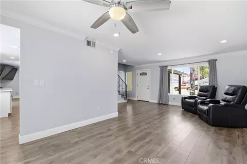 Living - 470 Edwards, Winters, CA 95694 photo 2 of 5