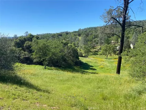 17 Titan, Coarsegold, CA 93614