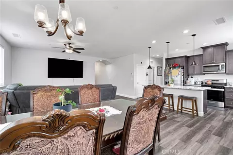 Dining - 1121 Wasatch, Madera, CA 93638 photo 2 of 2
