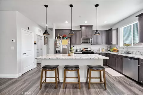 Kitchen - 1121 Wasatch, Madera, CA 93638 photo 1 of 5
