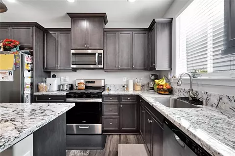 Kitchen - 1121 Wasatch, Madera, CA 93638 photo 5 of 5