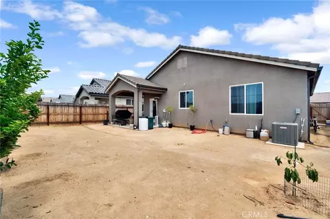 Exterior - 1121 Wasatch, Madera, CA 93638 photo 5 of 7