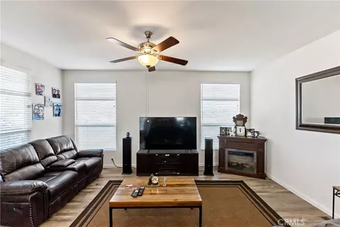 1272 Villa #76, Clovis, CA 93612 photo 4