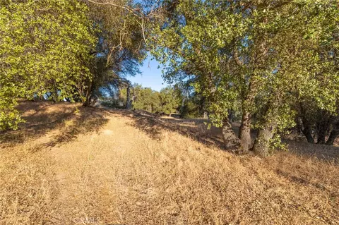 1 Junction Dr, Oakhurst, CA 93644 photo 10
