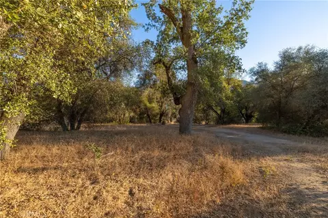 1 Junction Dr, Oakhurst, CA 93644 photo 11