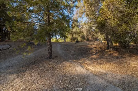1 Junction Dr, Oakhurst, CA 93644 photo 5