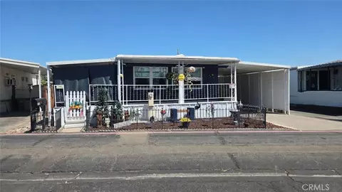 1724 Minnewawa Ave #12, Clovis, CA 93612