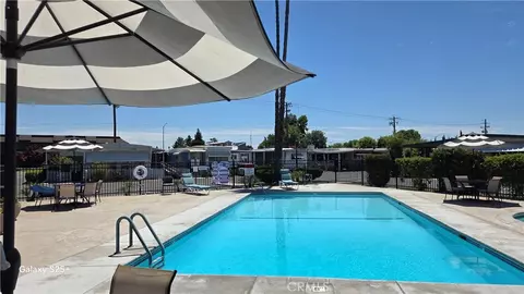 1724 Minnewawa Ave #12, Clovis, CA 93612 photo 4
