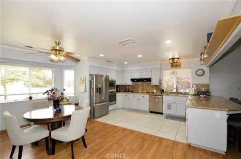 Kitchen - 29710 Avenue 22, Madera, CA 93638 photo 1 of 4