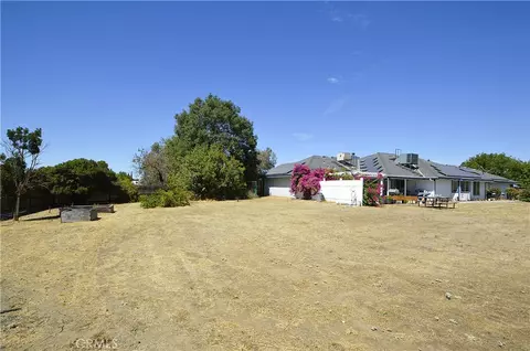 Exterior - 29710 Avenue 22, Madera, CA 93638 photo 18 of 21