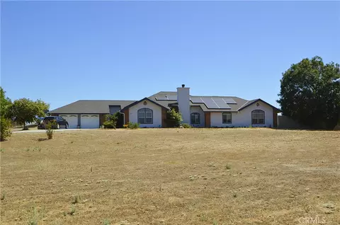 Exterior - 29710 Avenue 22, Madera, CA 93638 photo 2 of 21