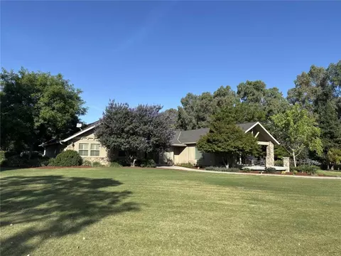 Exterior - 31255 Palm Dr, Exeter, CA 93221 photo 1 of 5