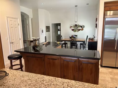 Kitchen - 31255 Palm Dr, Exeter, CA 93221 photo 3 of 4