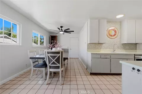 Dining - 5160 Rhoads, Santa Barbara, CA 93111 photo 1 of 5