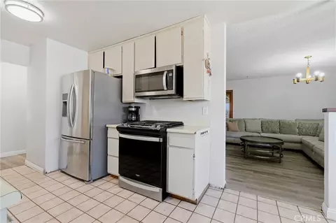 Kitchen - 5160 Rhoads, Santa Barbara, CA 93111 photo 3 of 3