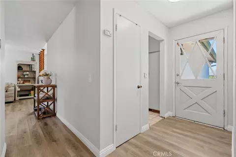 Entry Way - 5160 Rhoads, Santa Barbara, CA 93111 photo 2 of 3