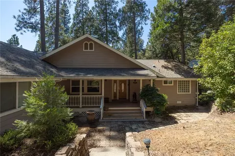 39964 N Cedar Vis, Bass Lake, CA 93604