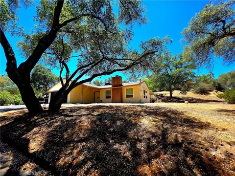 31360 Yosemite Springs Pkwy, Coarsegold, CA 93614