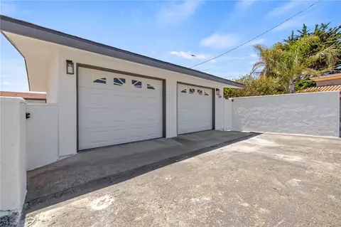 Exterior - 534 Pacific, Cayucos, CA 93430 photo 2 of 16