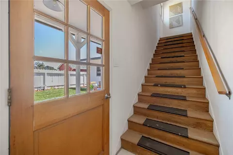 Entry Way - 534 Pacific, Cayucos, CA 93430 photo 6 of 7