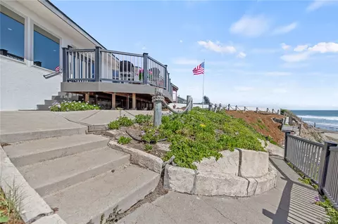 Exterior - 534 Pacific, Cayucos, CA 93430 photo 15 of 16