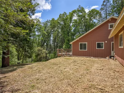 Exterior - 60036 Cascadel Dr S, North Fork, CA 93643 photo 12 of 19