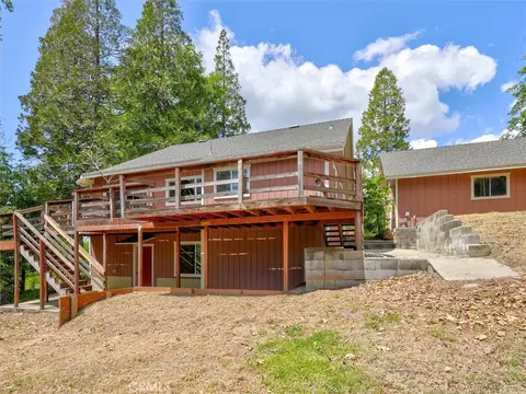 Exterior - 60036 Cascadel Dr S, North Fork, CA 93643 photo 9 of 19