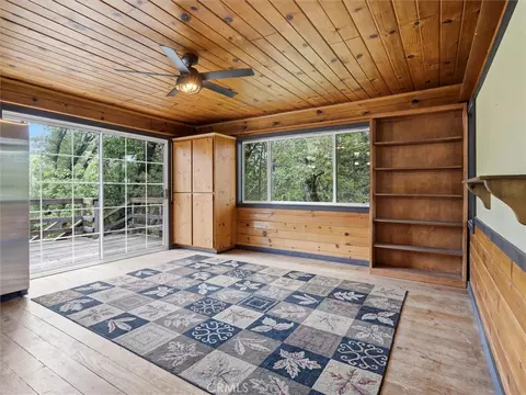Living - 60036 Cascadel Dr S, North Fork, CA 93643 photo 3 of 3