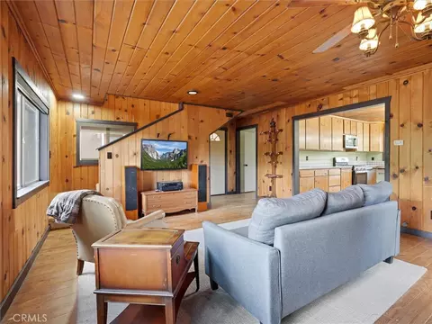 Living - 60036 Cascadel Dr S, North Fork, CA 93643 photo 2 of 3