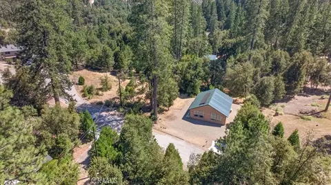 View/Area - 5594 Red Ibis Ct, Mariposa, CA 95338 photo 2 of 5