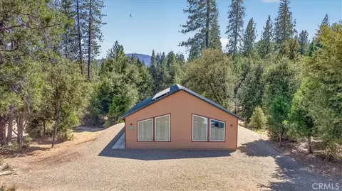 Exterior - 5594 Red Ibis Ct, Mariposa, CA 95338 photo 4 of 4
