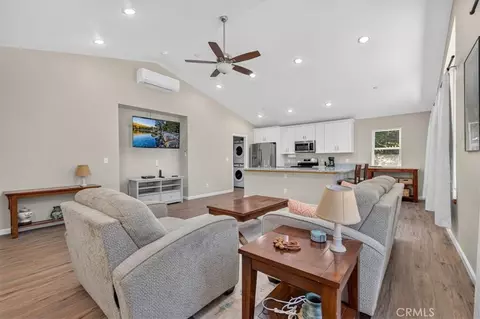 Living - 5594 Red Ibis Ct, Mariposa, CA 95338 photo 2 of 4