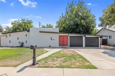 2214 S Locust, Visalia, CA 93277