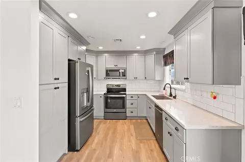 Kitchen - 3909 Julene Dr, Modesto, CA 95357 photo 3 of 5