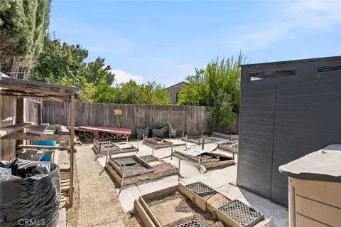 Exterior - 3909 Julene Dr, Modesto, CA 95357 photo 7 of 9