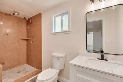 Bath - 15760 Raymond, Madera, CA 93638 photo 3 of 3