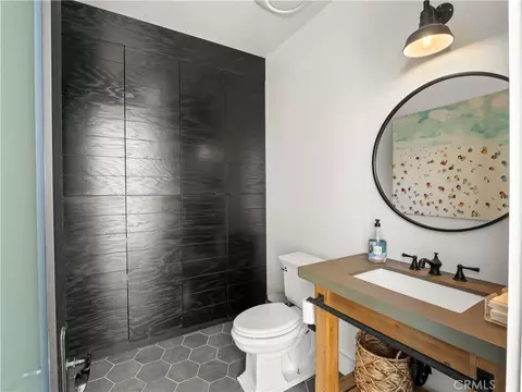 Bath - 17113 Mark, Madera, CA 93636 photo 6 of 7
