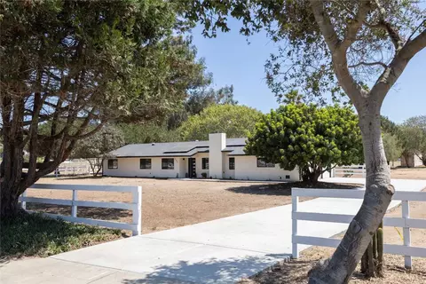 655 Ralcoa Way, Arroyo Grande, CA 93420